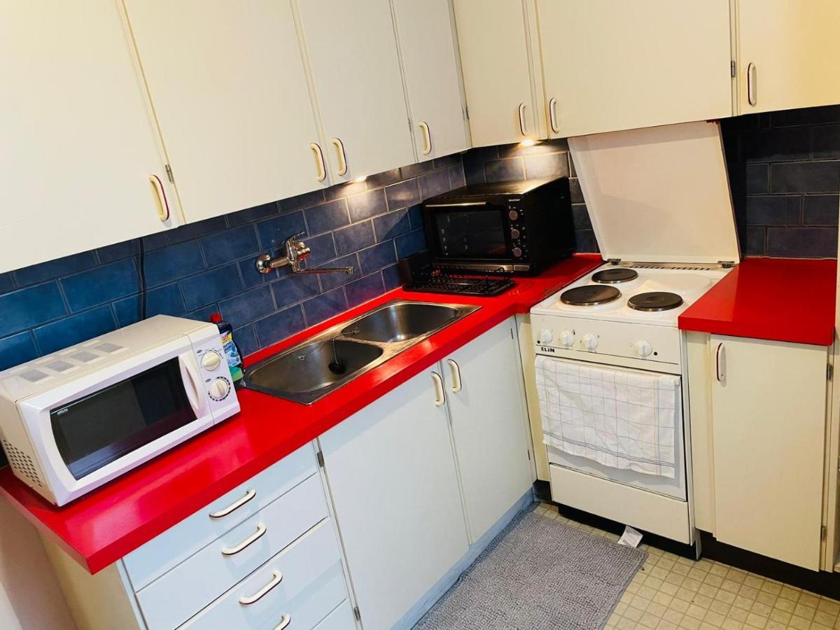 Apartament In City-center Near U6, And Thaliastrasse *